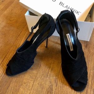 Manolo Blahnik Mazhamar heels / open toe booties